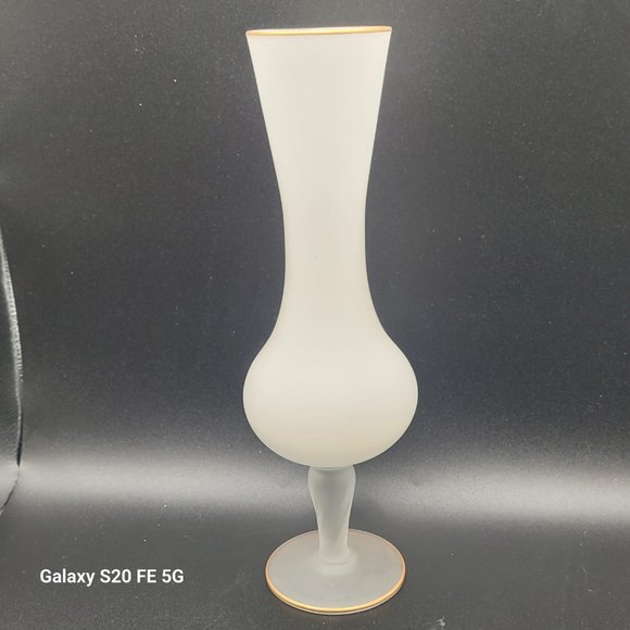 Vintage Footed White Satin Frosted Vase Made In Italy Flower Design 10” - Picture 6 of 11
